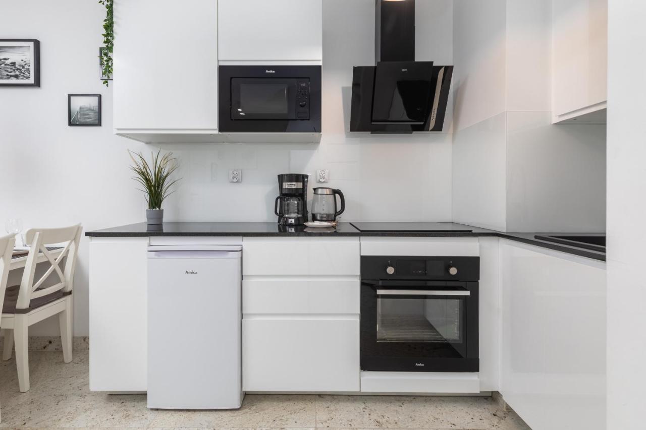 Kapitanski Mostek Apartments Kolobrzeg By Noclegi Renters 외부 사진