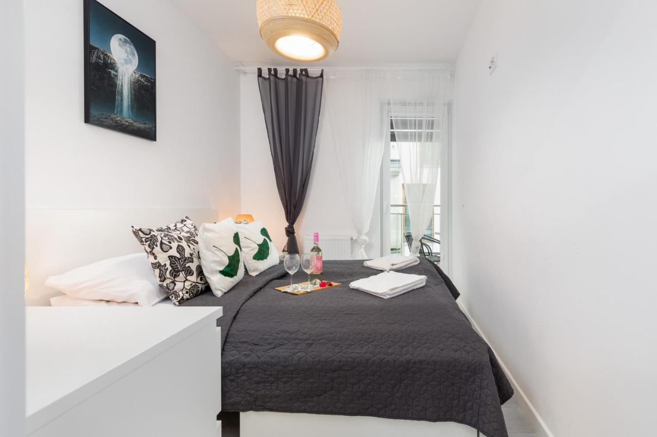 Kapitanski Mostek Apartments Kolobrzeg By Noclegi Renters 외부 사진