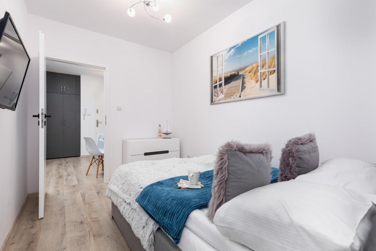 Kapitanski Mostek Apartments Kolobrzeg By Noclegi Renters 외부 사진